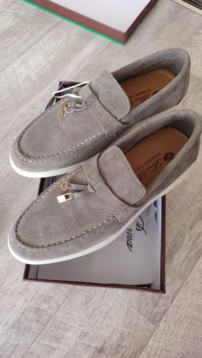 Лоферы  замшевые новые