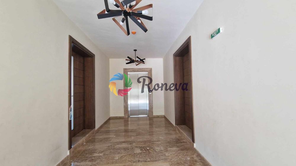 Продава се Офис в Варна, Възраждане 1 - 278 кв.м за 1080 €/кв.м - Снимка #4