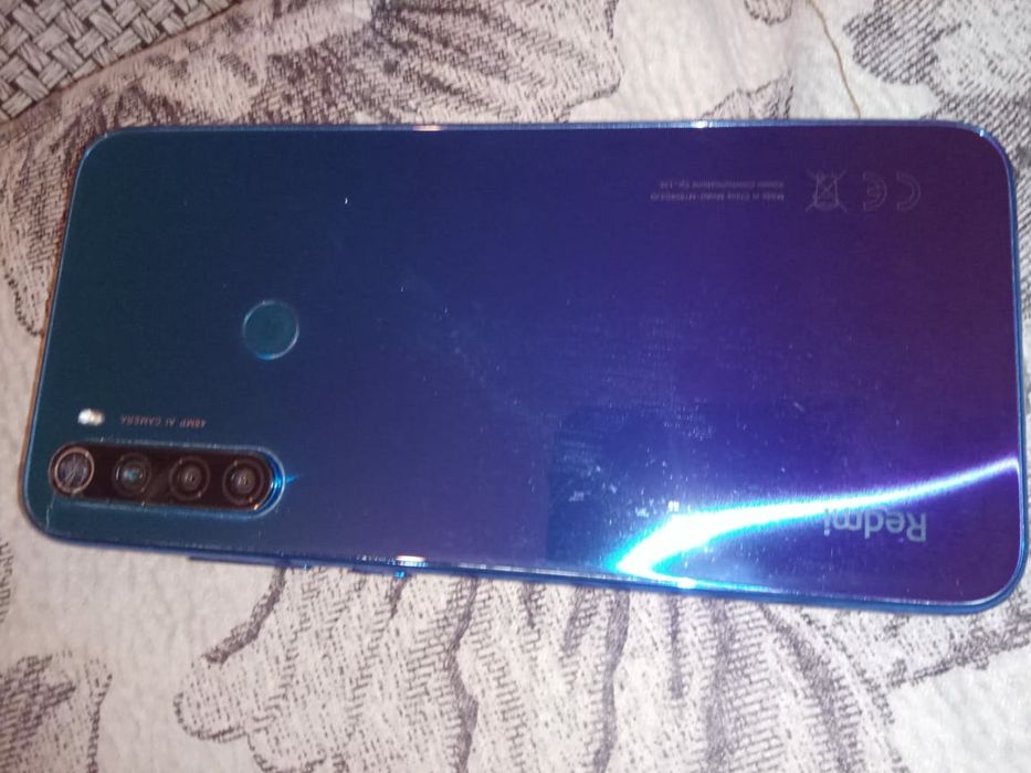 Продам телефон Xiaomi Redmi note 8