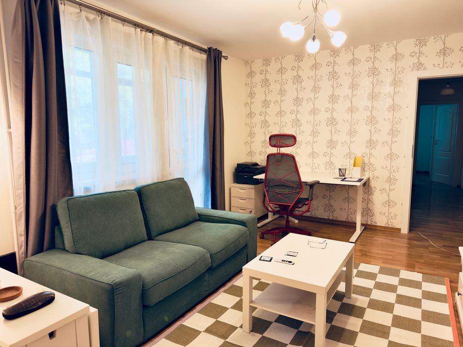 Inchiriez camera in apartament Metrou Gorjului Militari