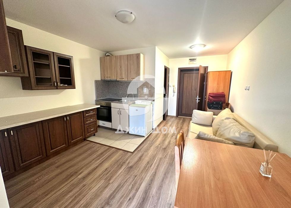 1-стаен в Бургас, област-гр.Несебър площ 56 цена 75000