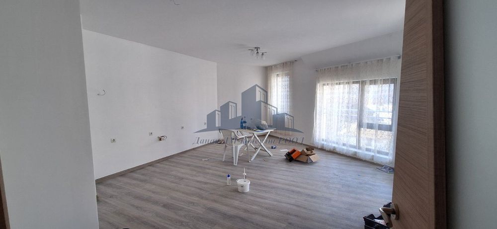 2-стаен в Шумен-Томбул джамия площ 68 цена 135000