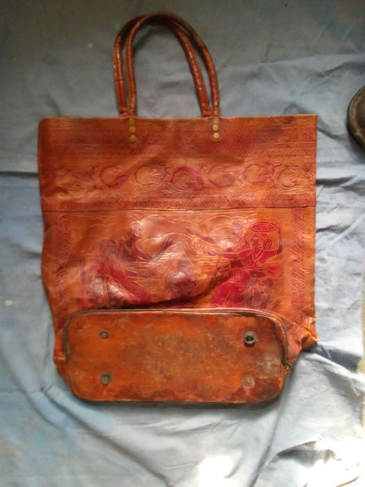 Индийская кожаная сумка