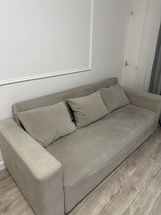 Отдам даром диван 2,4 м