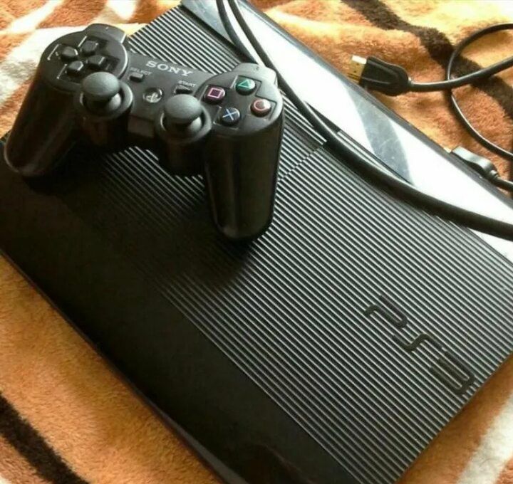 Продам Sony ps 3 super slim