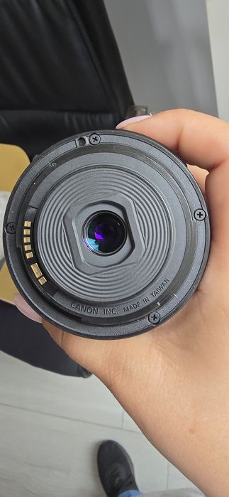 Canon 250D EF-S18-55IS STM
