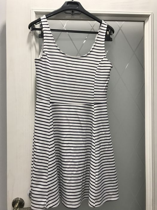 Платья, балеро, юбки брендовые