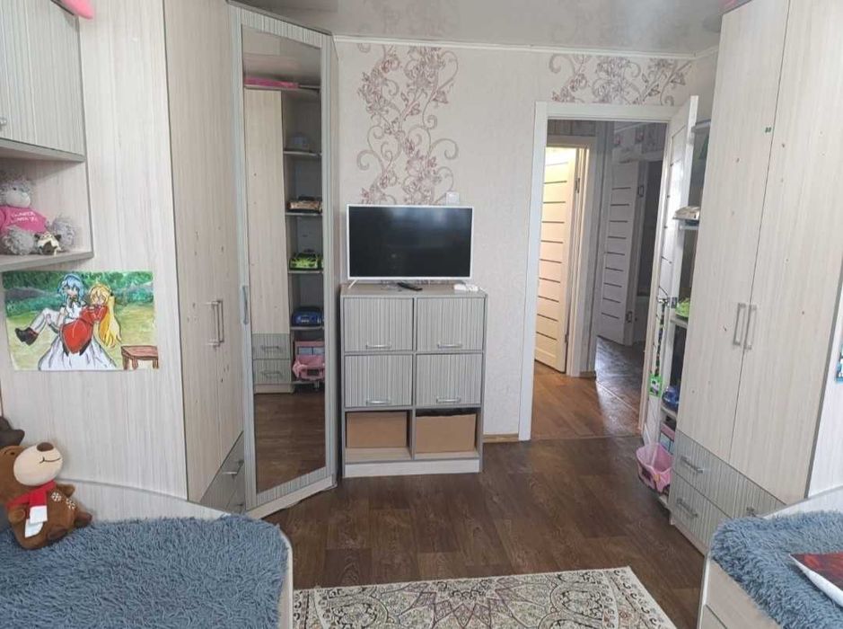 СРОЧНО продам 2 ком в районе карасая