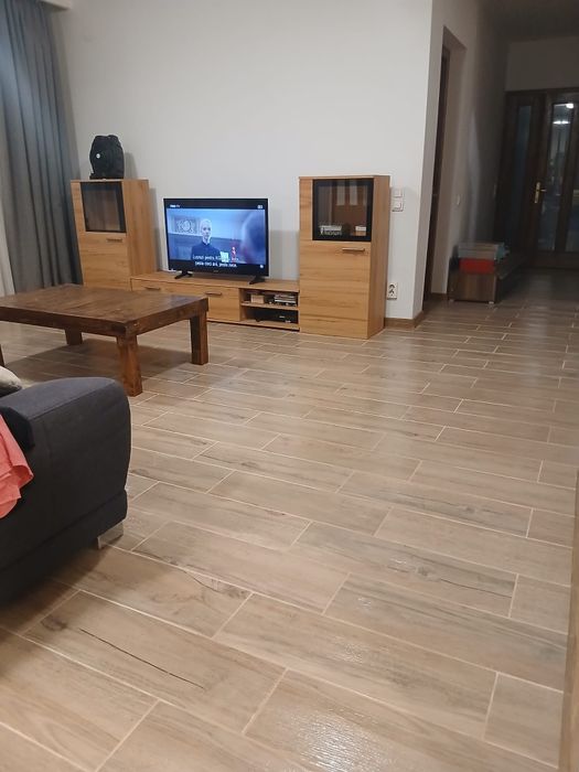 Mobila living in stare buna