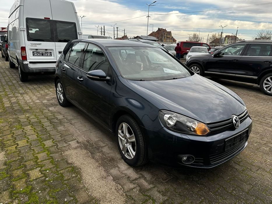 VOLKSWAGEN Golf 2011 — imagine 2