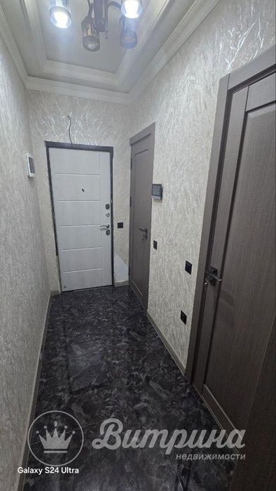 Продается 2х комнатная квартира на ЭКО базаре Мирзо Улугбекский район