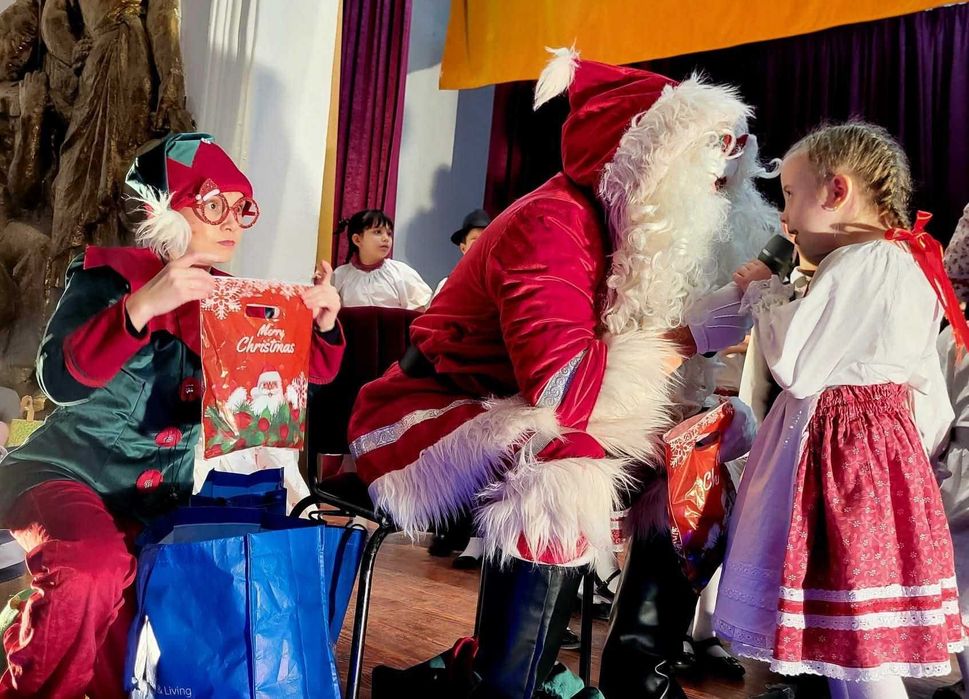 MOȘ CRĂCIUN- în Județul Arad: la tine acasă sau la grădiniță, primărie