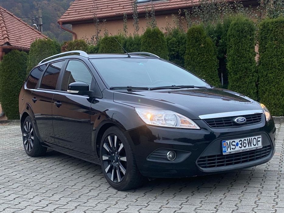 Ford Focus Black Edition 1.8 benzina