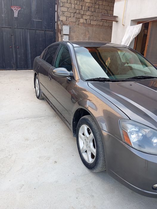 Ниссан Алтима выкупга сотилади бошига 1500$ 15 ой 500$ дан