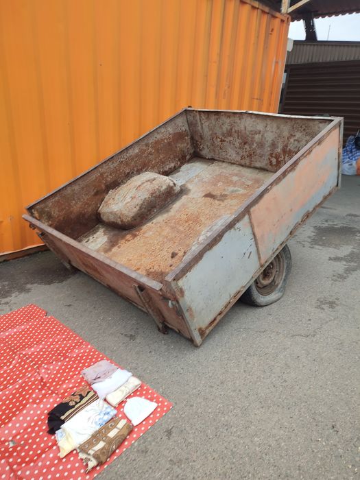 Легковой автомобильный