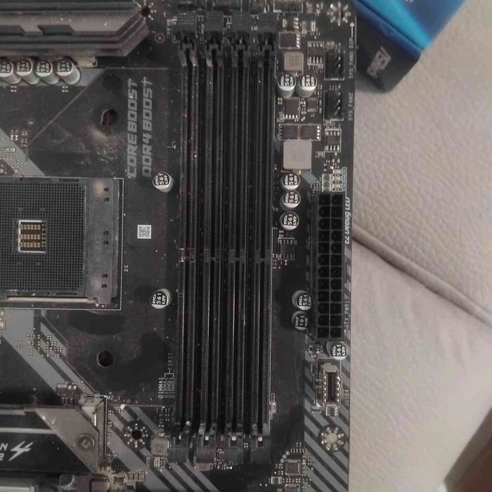 MSI B550 TOMAHAWK AM4 Дънна платка