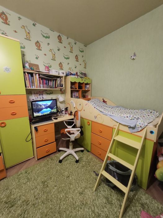 Детский комплект мебели