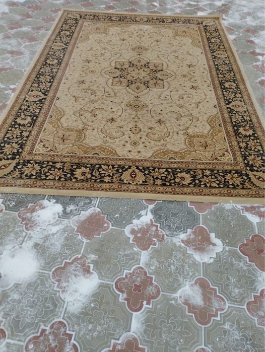 продаются ковры в отличном состоянии