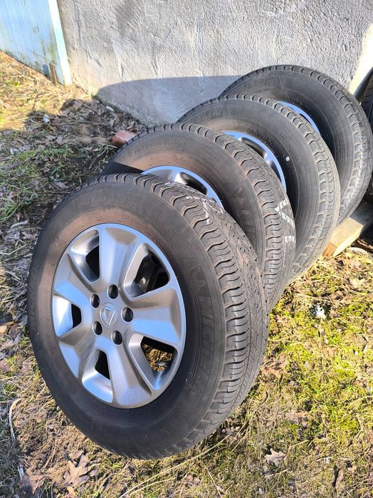 Jante Duster  5 x114.3 Michelin anvelope Vara/Iarna - All season / 215/65 R16 Originale