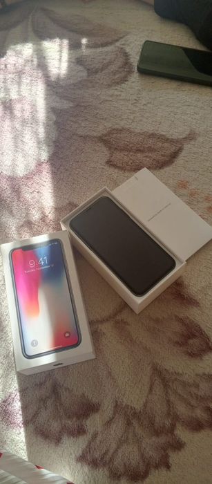 IPhone x с коробкой