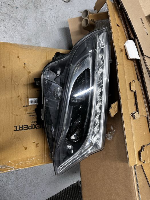 Far dreapta full led mercedes vito.viano.w447.cod:a4479069800.