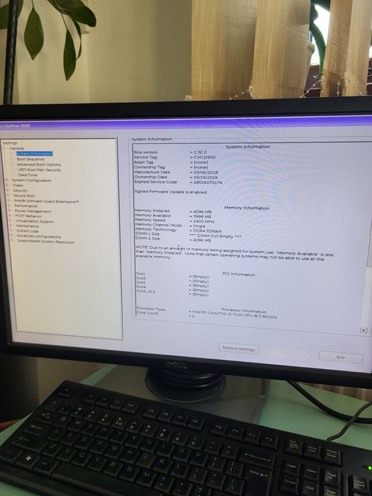 Calculator Dell Optiplex 3050 MT , i3 7100  carcasă  deteriorata