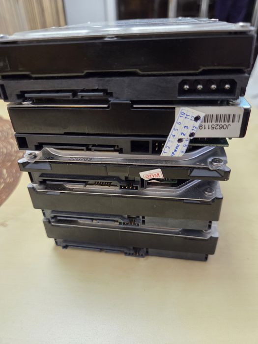 Hard disk capacitate  80G-160G-250G SATA funcționale