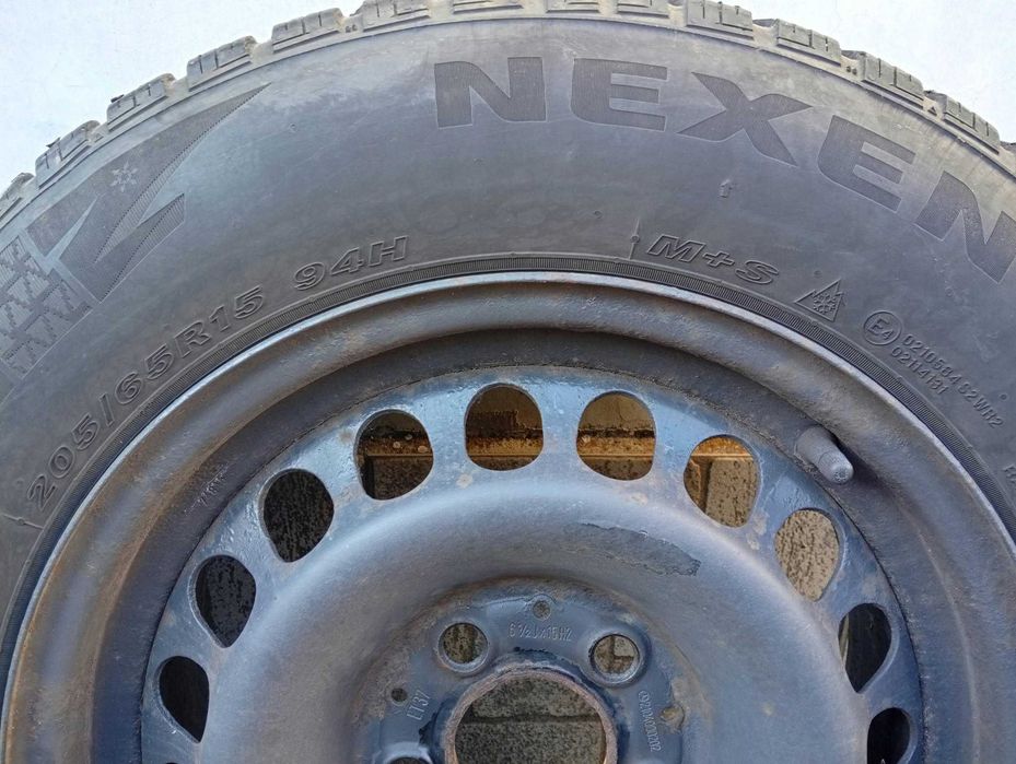 Зимни гуми с джанти 15" Mercedes 6.5J ET37 мерцедес