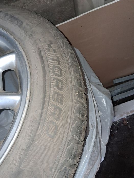 Диски с шинами на Mersedes