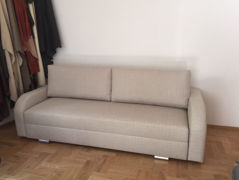 Перетяжка и реставрация мягкой мебели Диваны / кресла / стулья