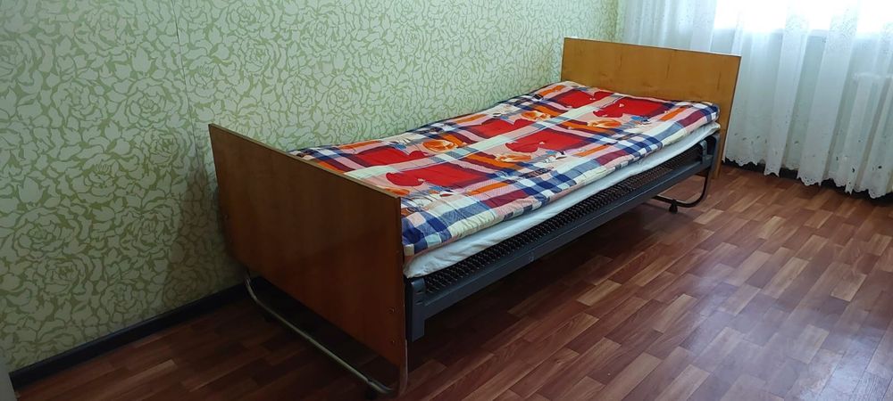 Срочно продам кровать