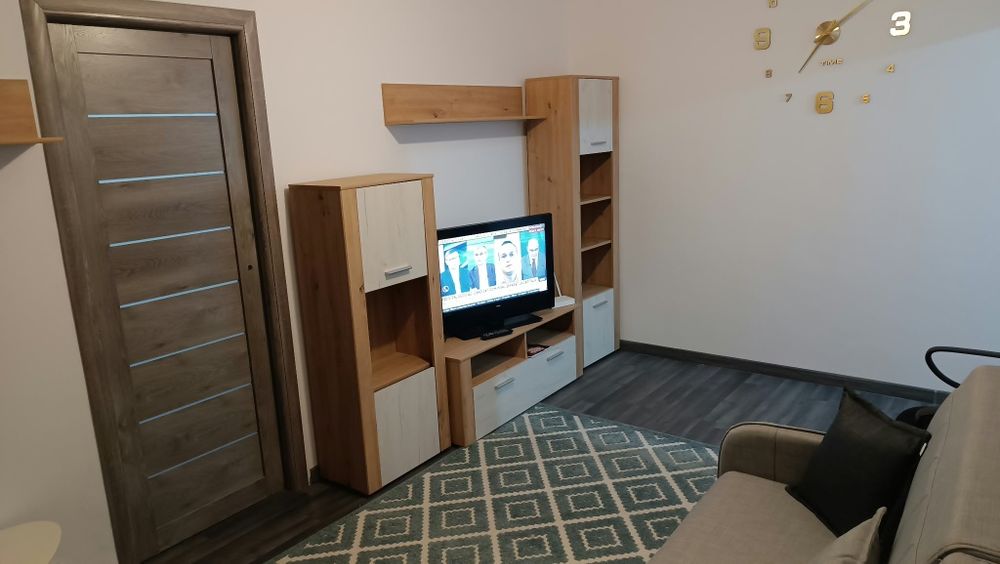 Apartament de închiriat Cv9