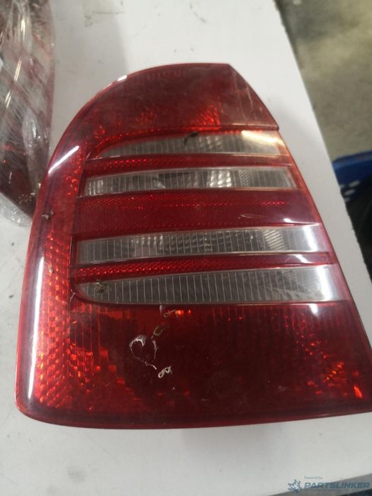 Lampa Spate / Stop Stanga Spate Skoda Superb (3U4) [ 2001 - 2008 ]