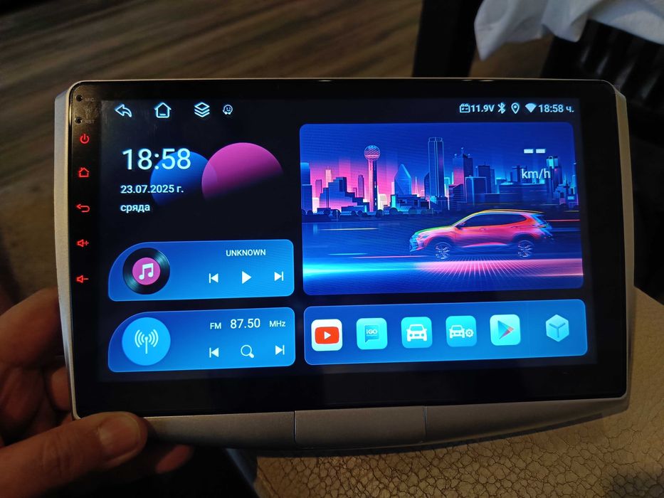 Продавам Андроид 14,8 гб рам 128 ром 8 ядрена медия за пасат 6 ,7, ЦЦ