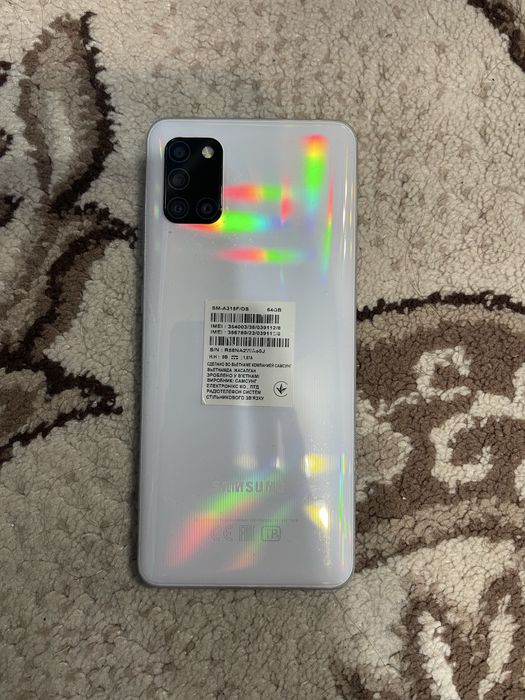 Телефон самсунг А31