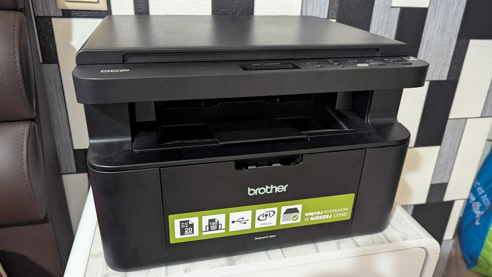 Imprimanta multifunctionala laser Brother DCP-1622WE