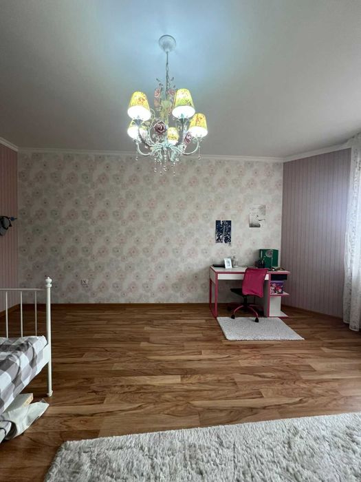 Продам 4х комн кв Батыс Нектар