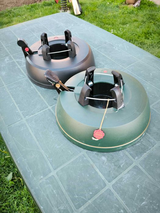 Стойка за естествена коледна елха