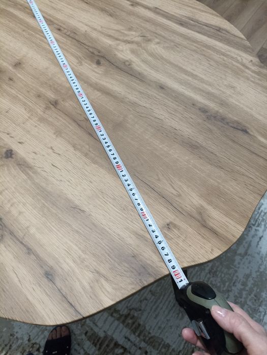 Оригинальный круглый стол