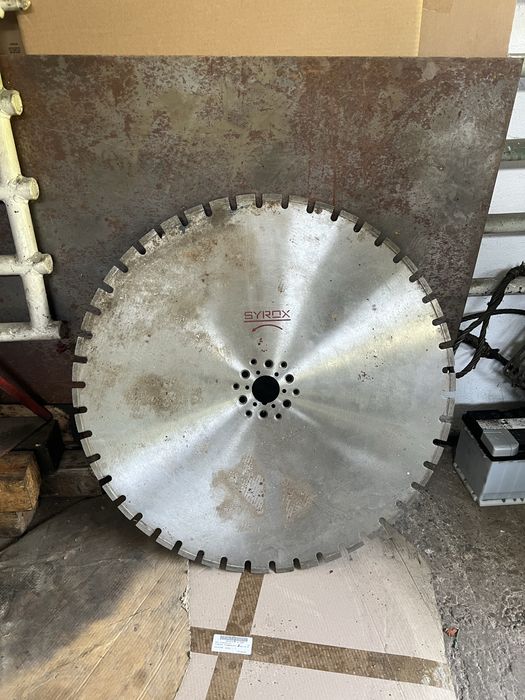 Disc diamantat pentru taiat beton armat