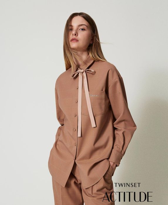 Риза Twinset с панделка,размер XS/S,свободен модел,нова с етикет!