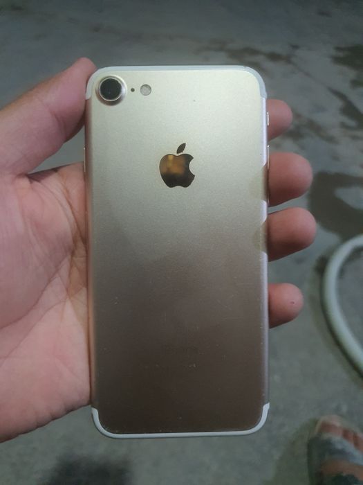 Iphone 7 gold 128gb