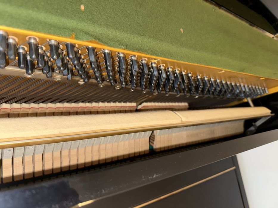 Pianina  Yamaha + scaun