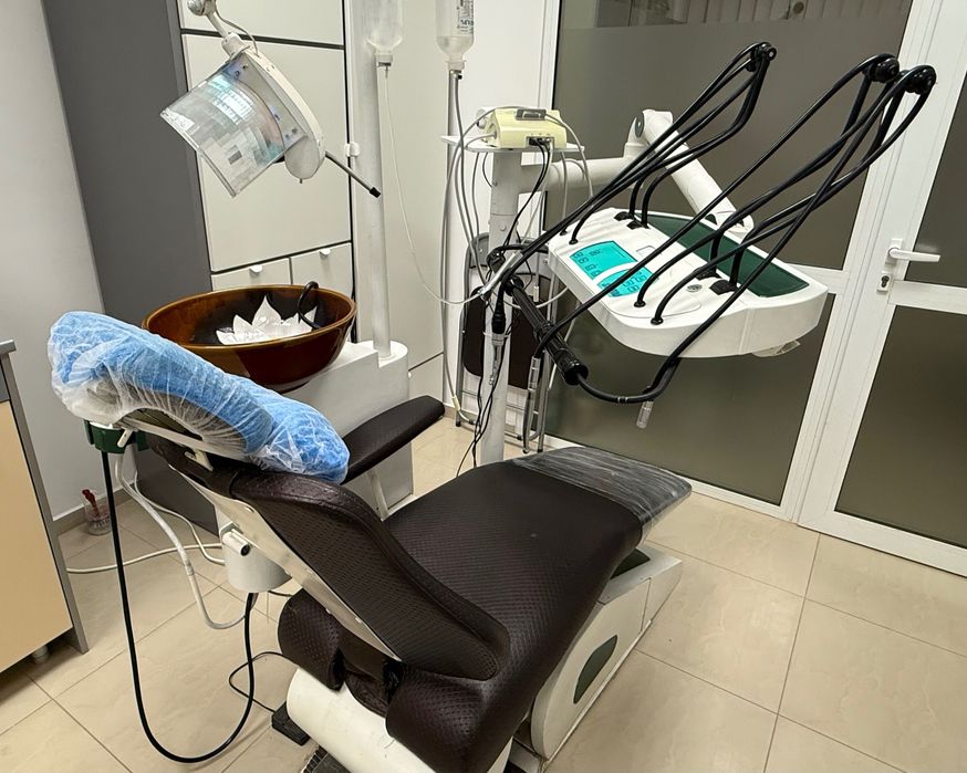 Дентален стол/Стоматологичен юнит КрисБил