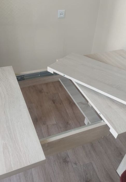 продаю раскладной стол