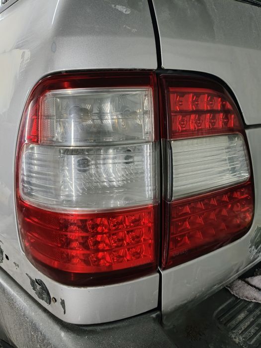 Фонари ланд крузер 100