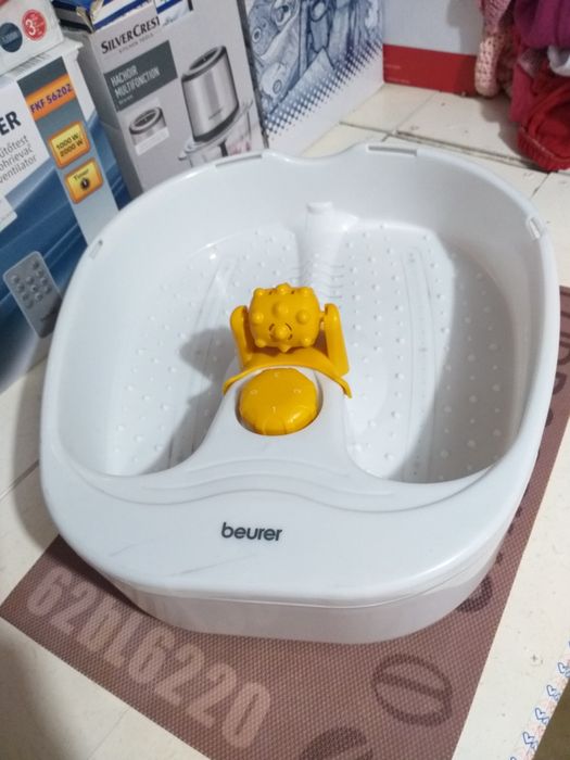 Aparat de Masaj si Relaxarea Picioarelor Cu Apa