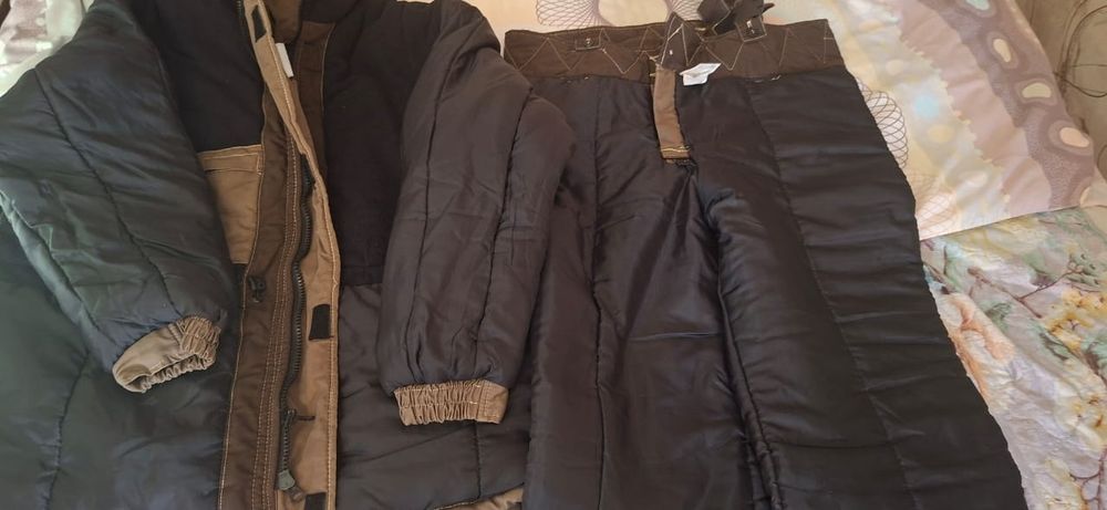 Продаю спецодежда