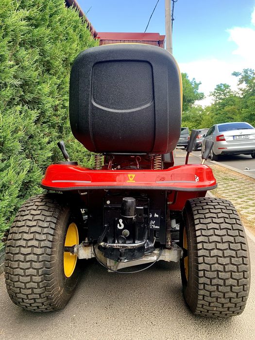Tractoras de tuns iarba Wolf Garten v2 Profesional