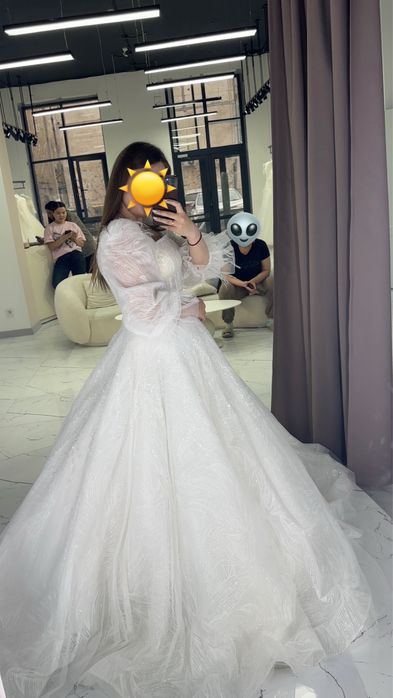 Свадеюное платье